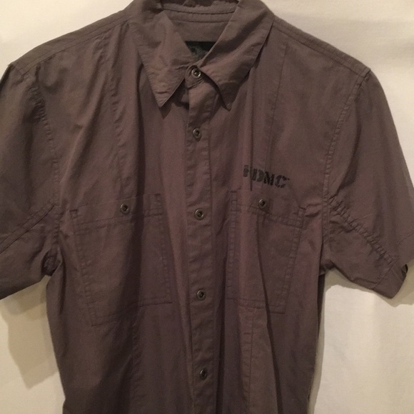 Lot of four Harley Davidson button up short sleeve shirts size medium. - Picture 8 of 9